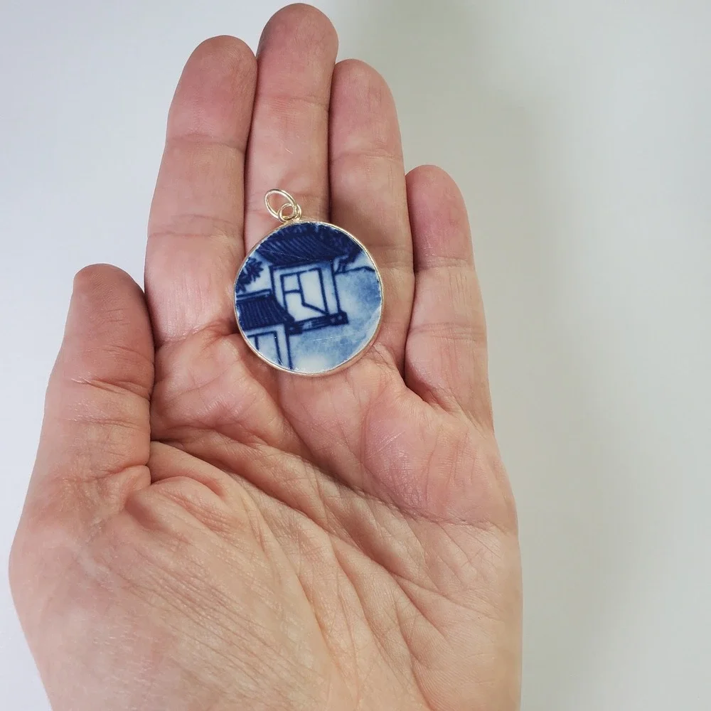 Blue & White Porcelain Pottery Shard Pendant Architecture Scene Silvertone Focal